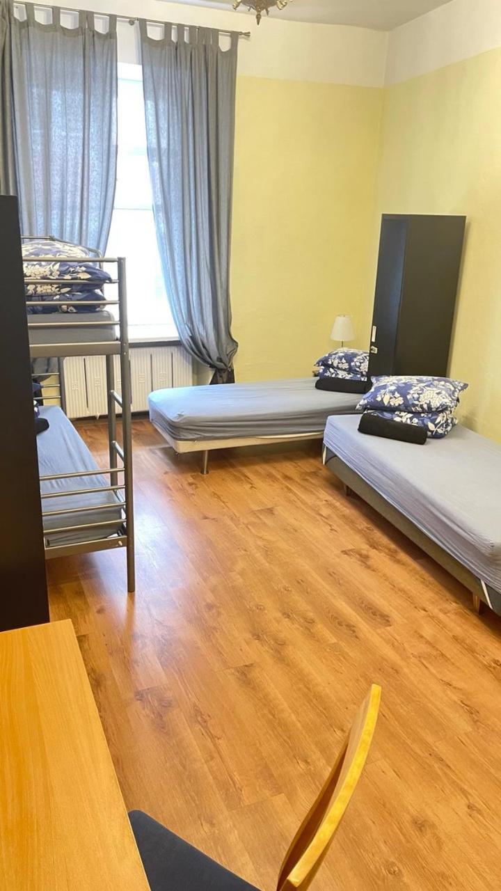 Reval Hostel Exteriör bild