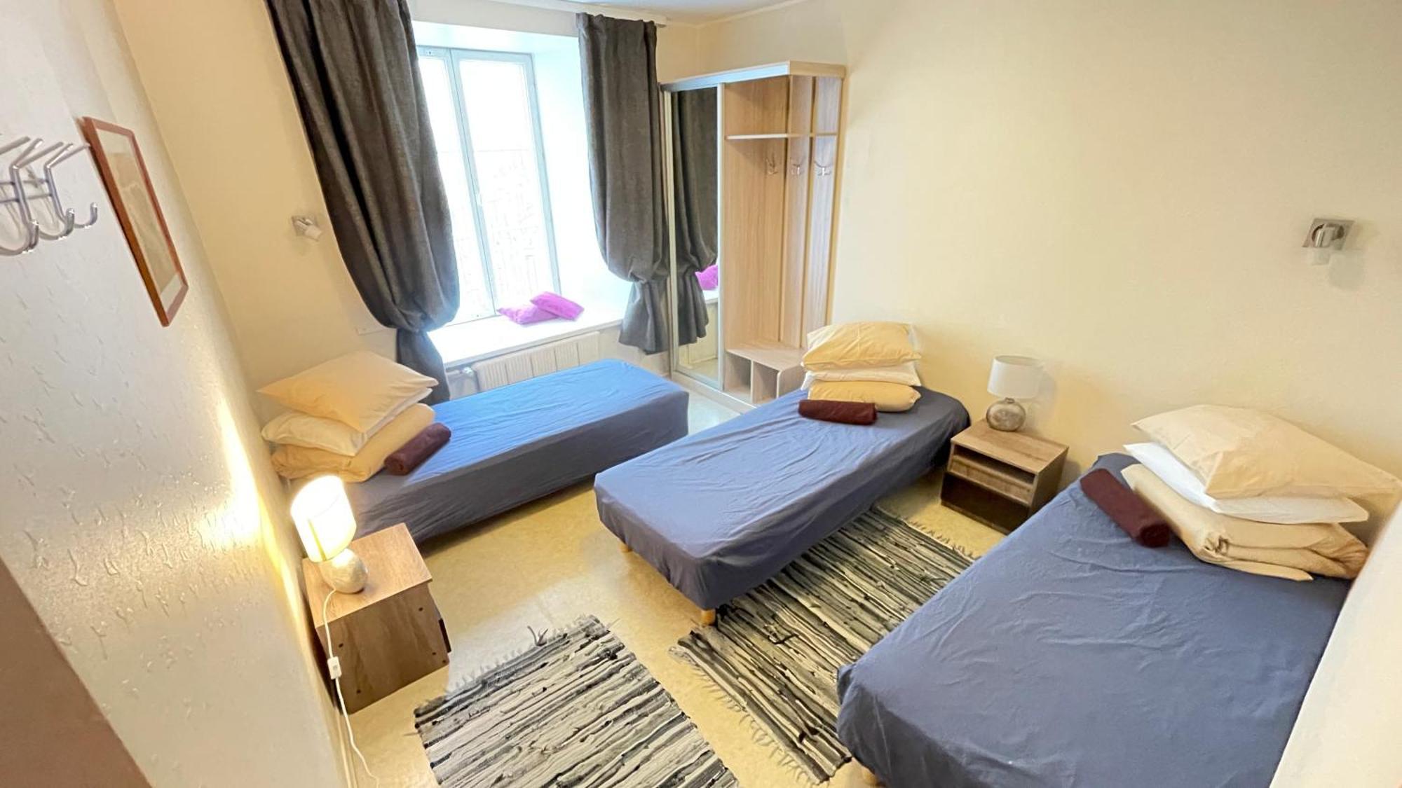 Reval Hostel Exteriör bild